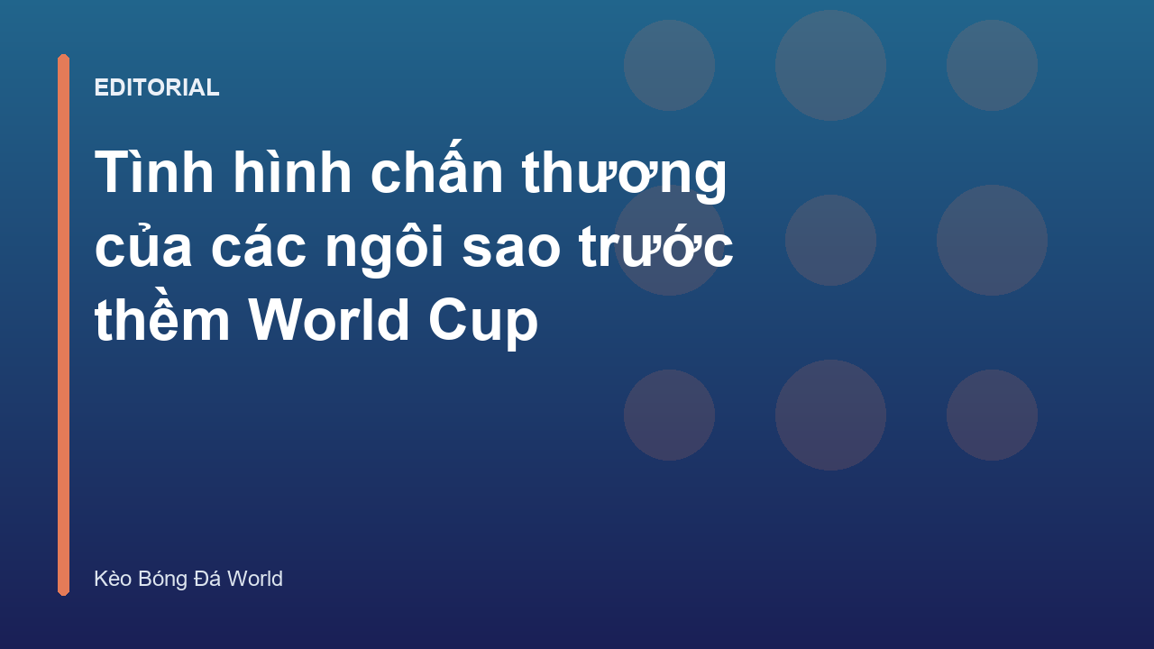 Cầu thủ bóng đá đang được chăm sóc y tế